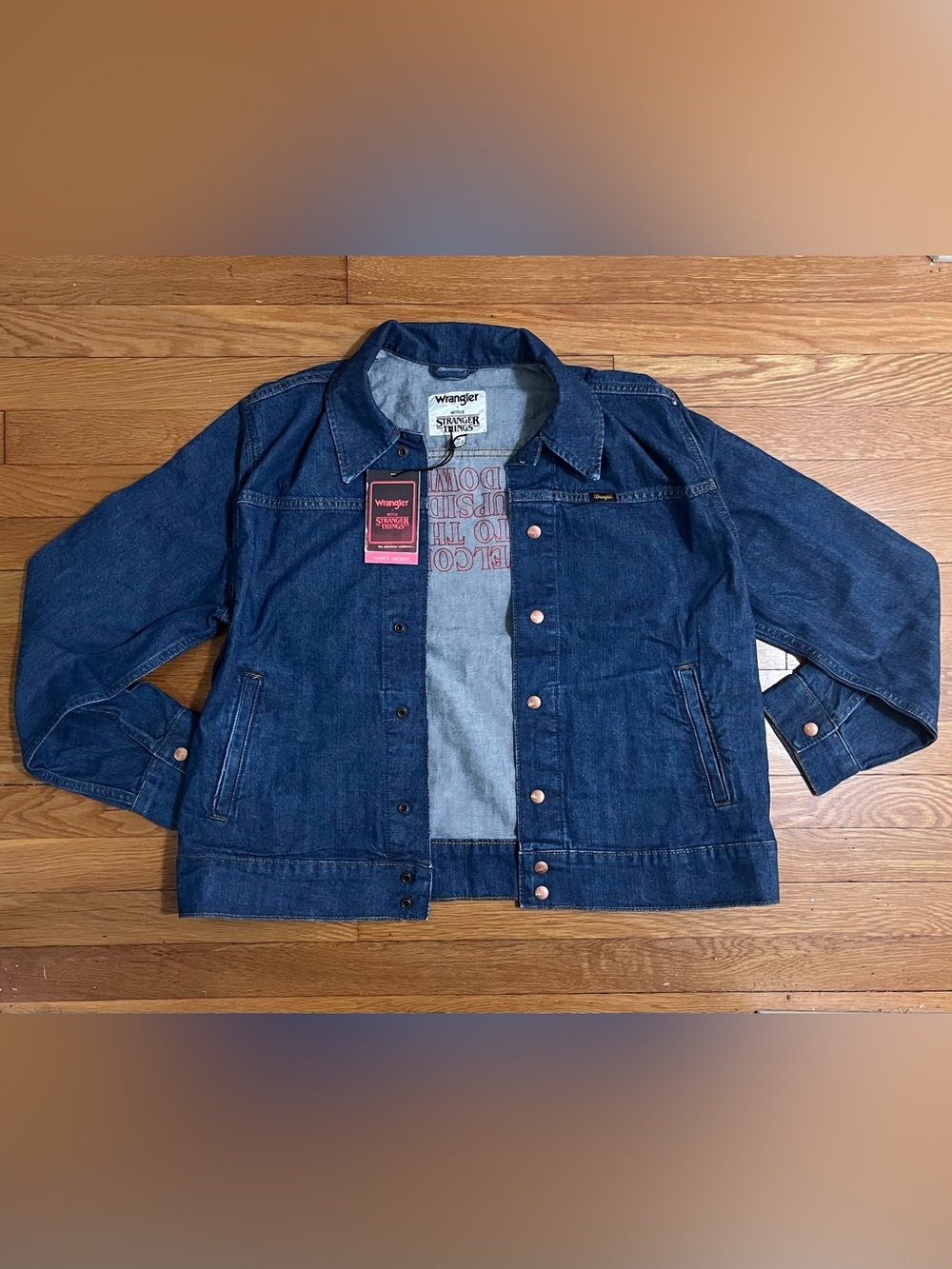 Wrangler X Stranger Things Denim Nancy Jacket Women's Regular Fit Size XL NWT